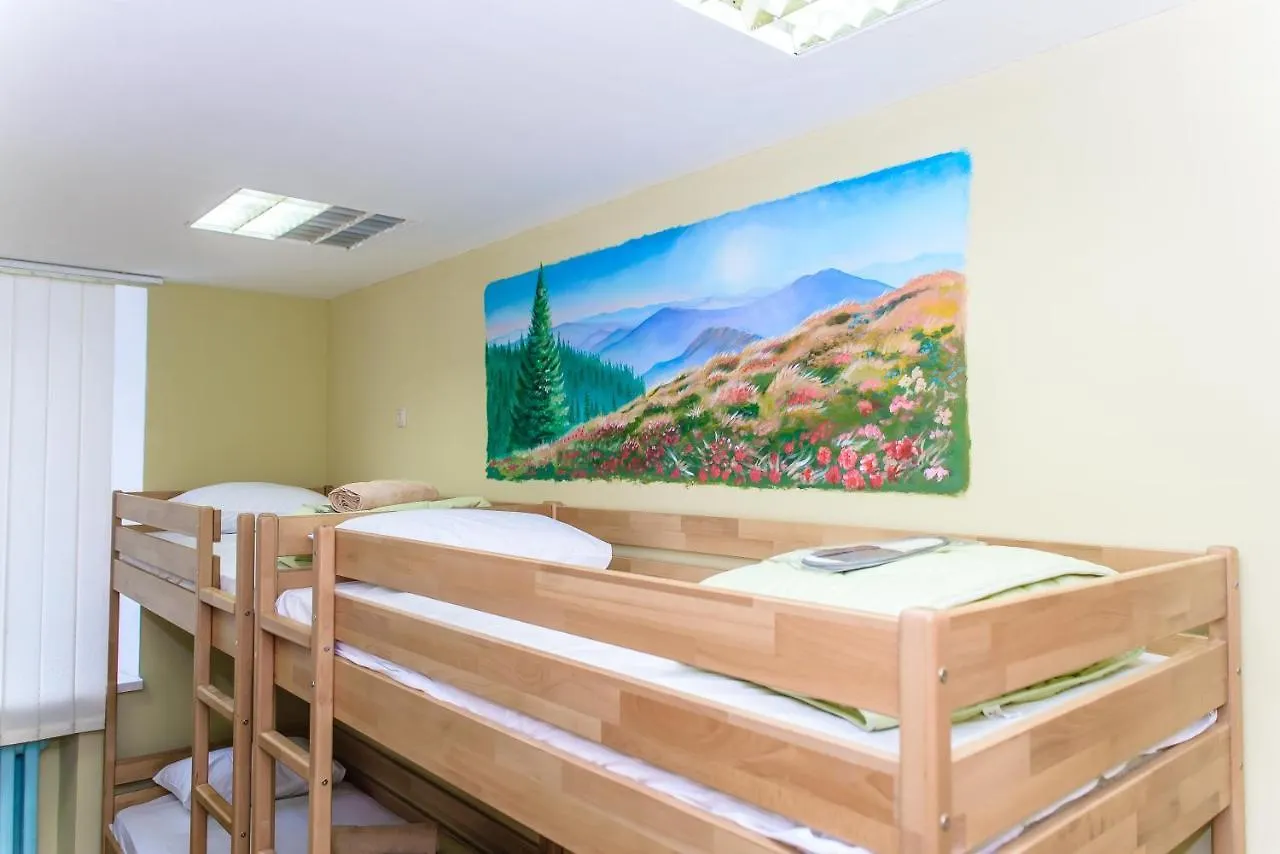 Botanic Globus Hostel Kyiv